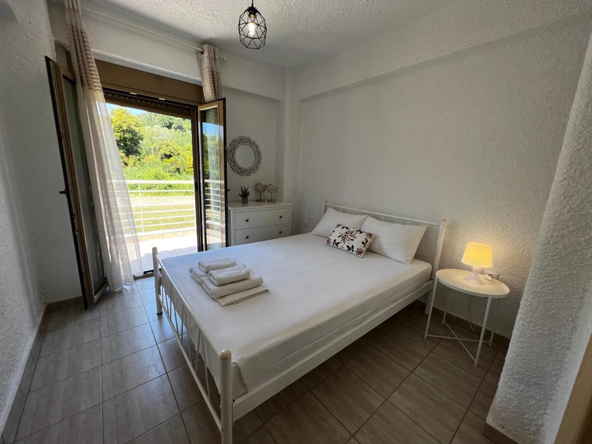 Mendis Village Kriopigi Ngoại thất bức ảnh